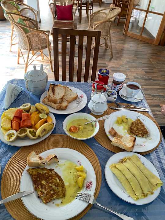 Gastro Cecilia Unawatuna Rooms & Hostel