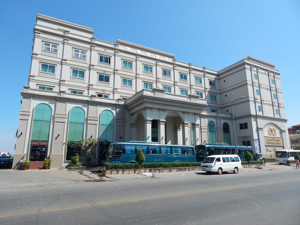 Außenansicht Hotel River Palace