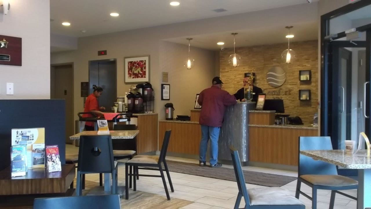 Kleine Lobby gleichzeitig Frühstücksraum Comfort Inn Midtown West