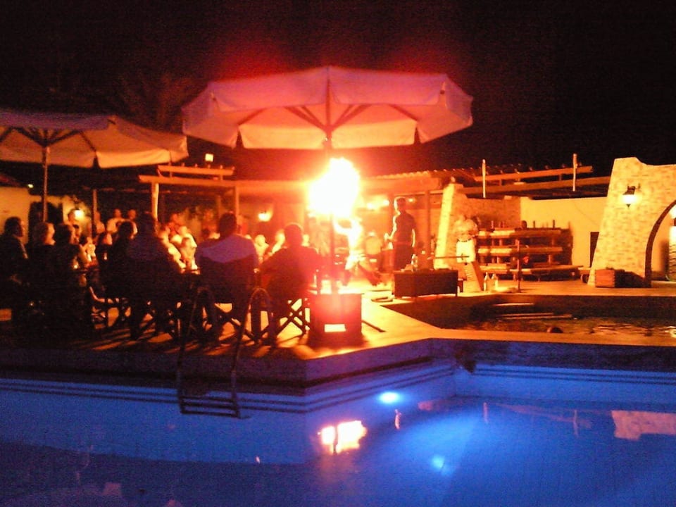 Fakir-show Gaia Garden Hotel