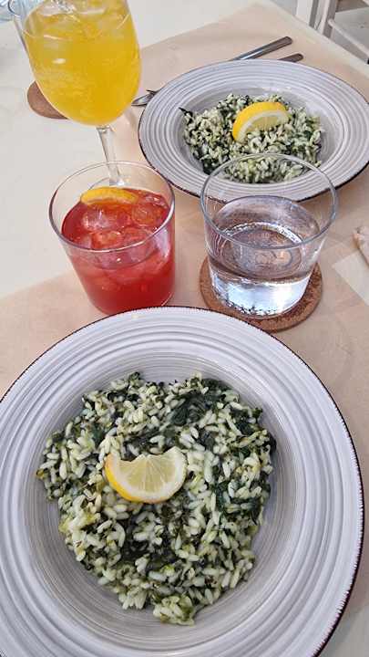 Gastro GOJI Vegan Hotel