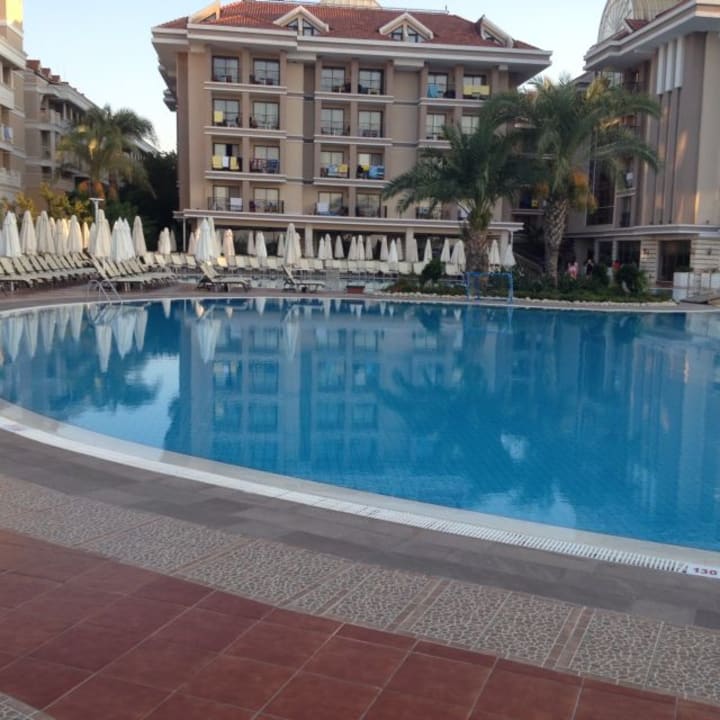 Pool Hotel Turan Prince