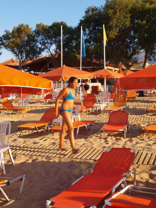 Am hoteleigenen Grillplatz Eliros Mare