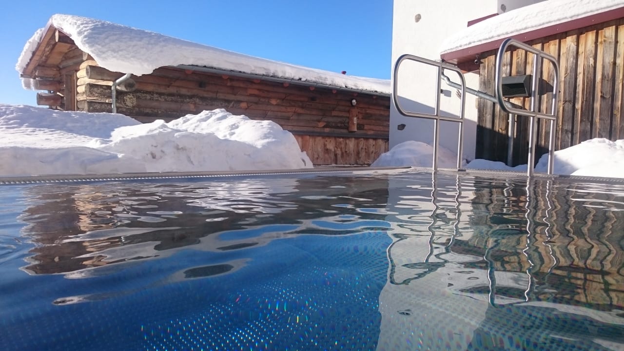 Pool 1. Bier & Wohlfühlhotel Gut Riedelsbach