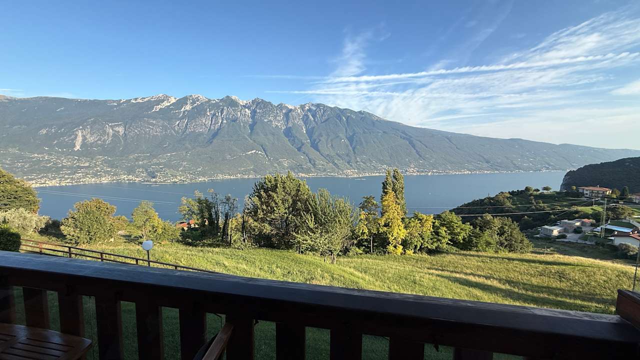 Ausblick Apartment Lago Gardasee - Pool, Natur und Seeblick