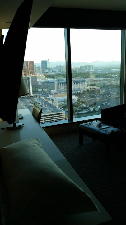 Stripview 37th Floor Hotel Elara - a Hilton Grand Vacations Hotel Center Strip