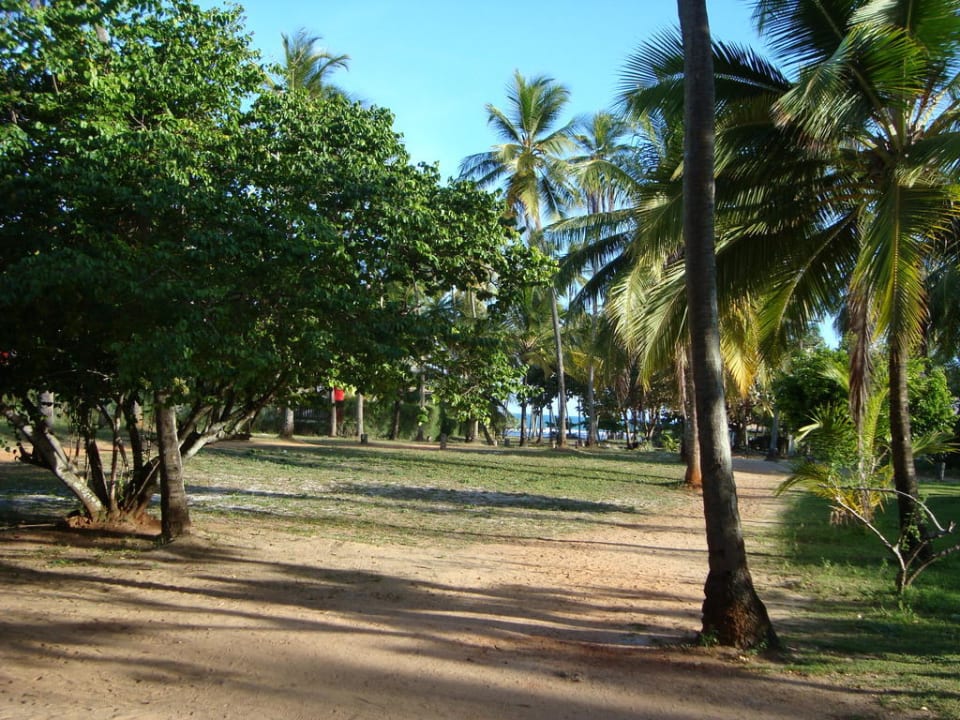 Weg zum Strand Hotel Porto Zarpa
