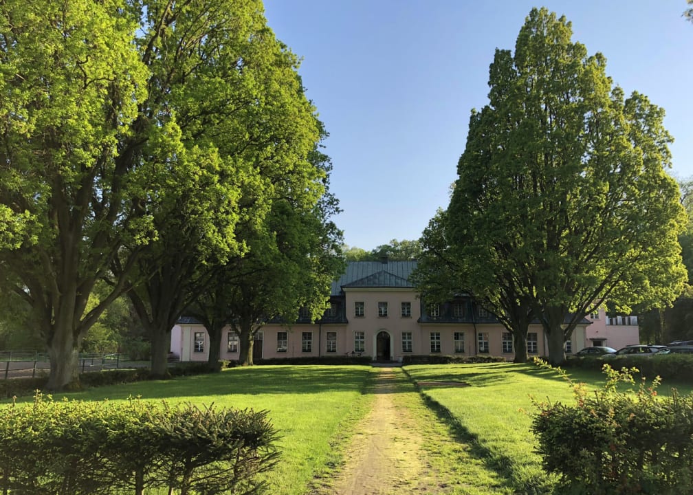 Außenansicht Dworek Bielin