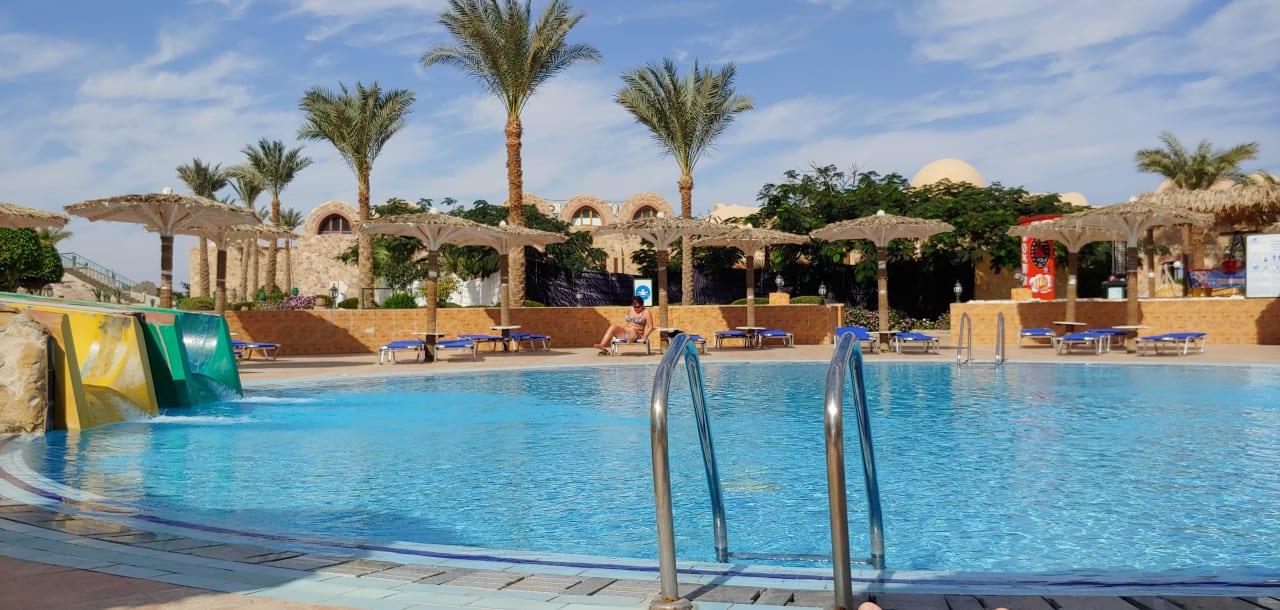 Pool Utopia Beach Club