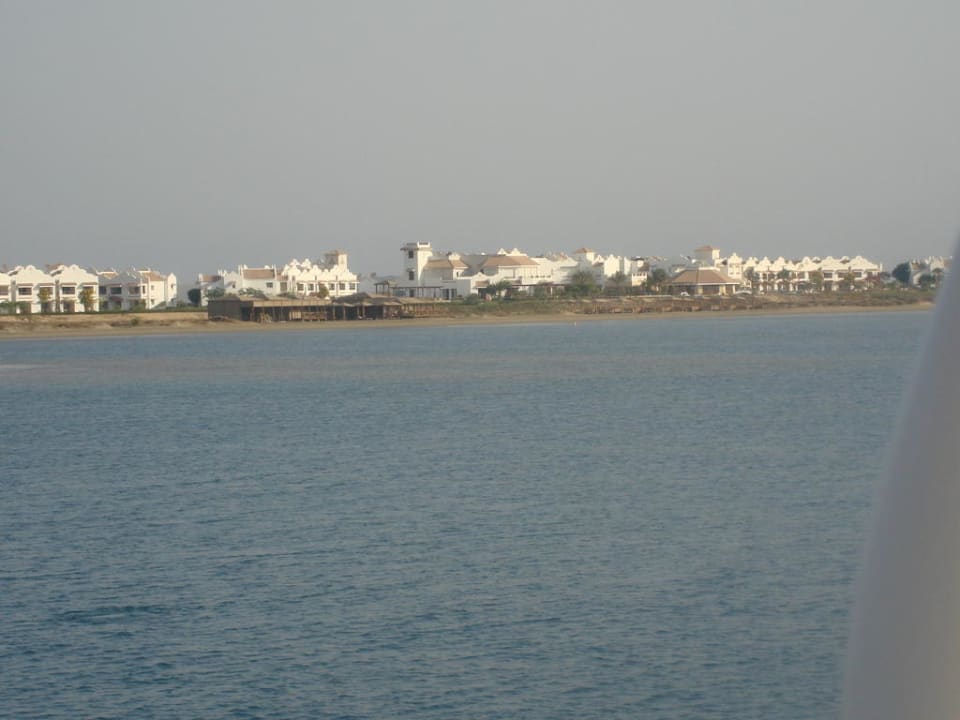 Hotel und Strand Lahami Bay Beach Resort