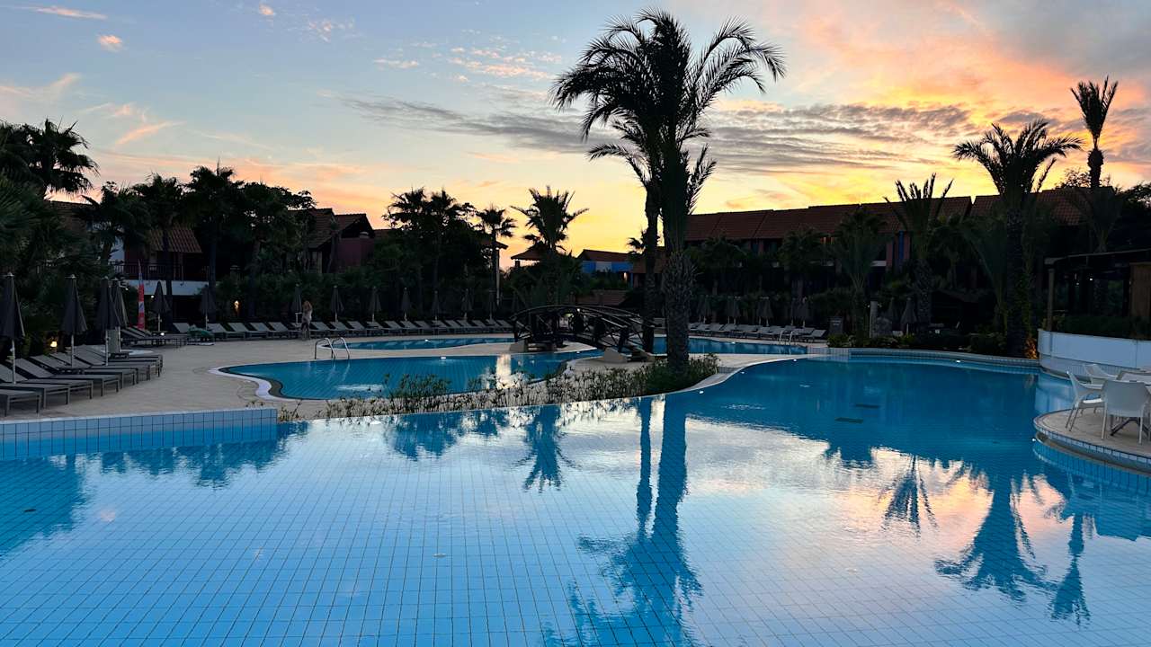 Pool ROBINSON CYPRUS