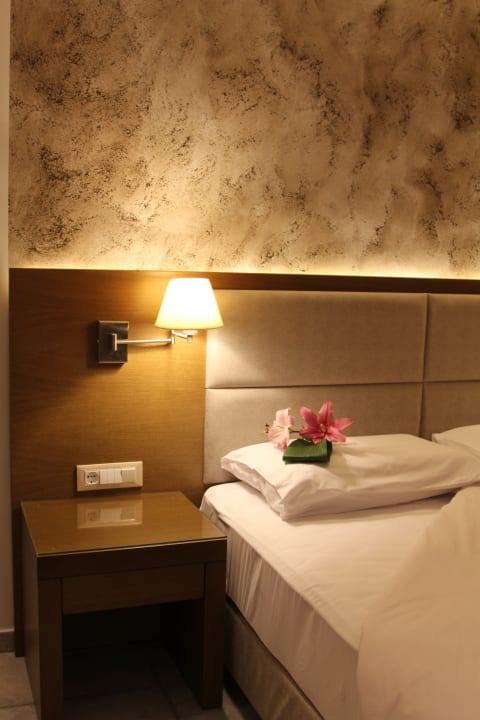 Zimmer Achilles Hotel