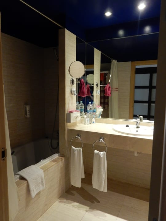 Zimmer Hotel Costa Calero