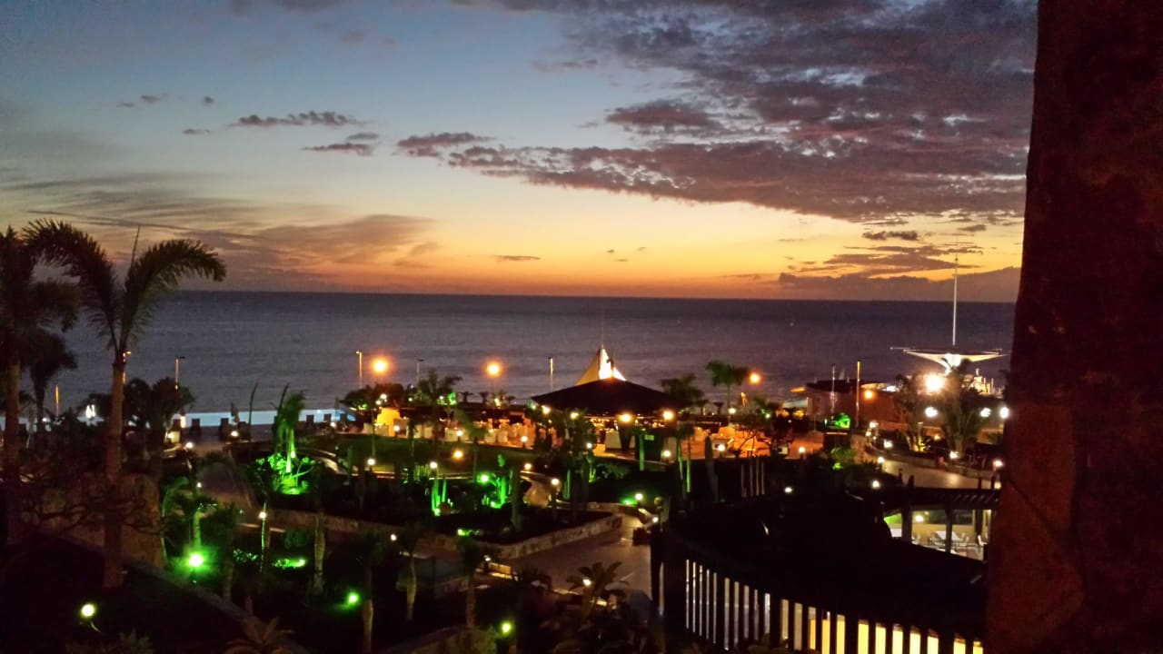 Abendstimmung am Balkon  H10 Playa Meloneras Horizons Collection