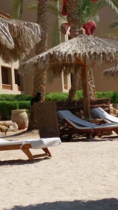 Liegenbereich am Strand The Breakers Diving & Surfing Lodge