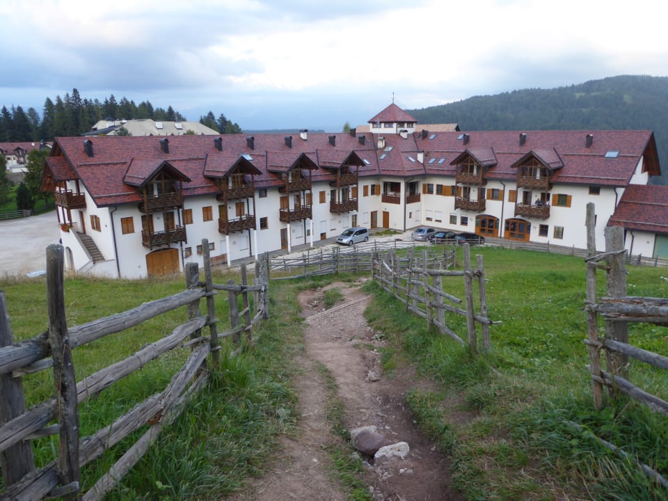 Außenansicht Hotel Weissenstein