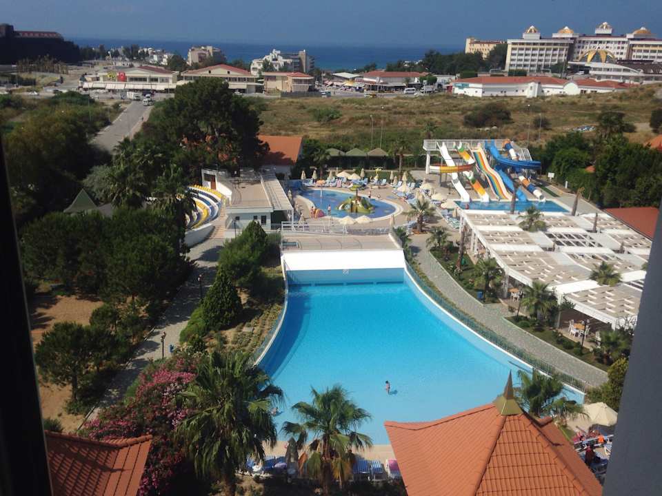 Blick Hotel Side Serenis