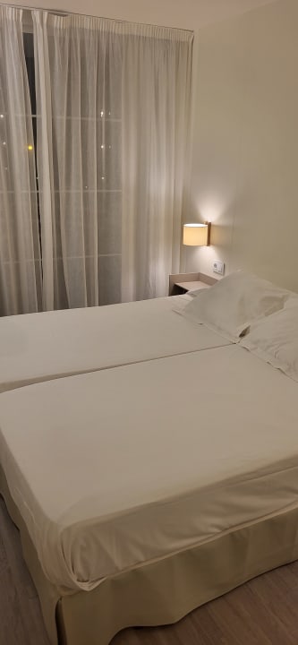 Zimmer Prinsotel La Pineda