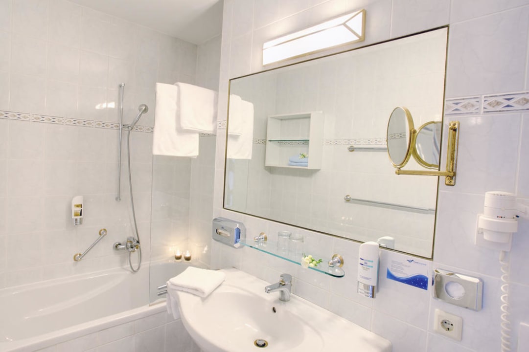 Badezimmer Lisi Family Hotel Reith bei Kitzbühel