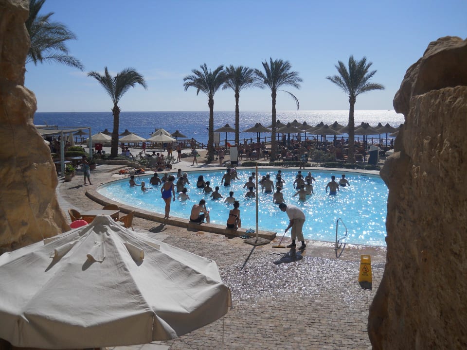 Pool am Strand Sharm Resort