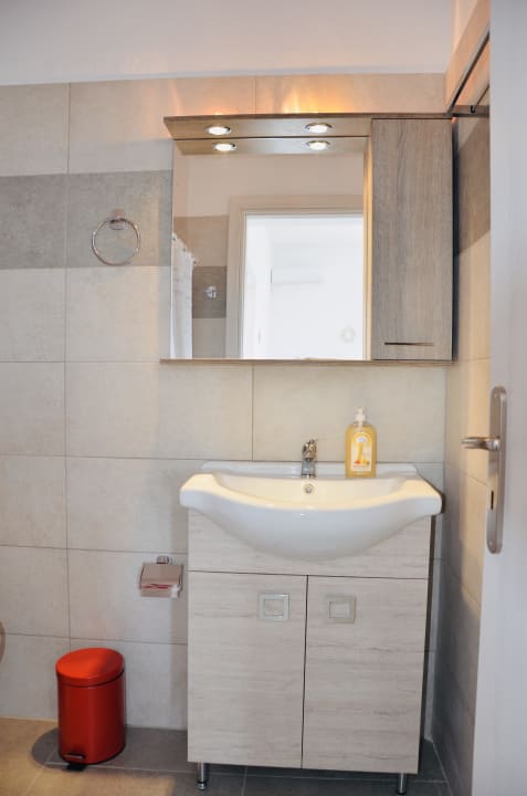 Zimmer Helona Houses