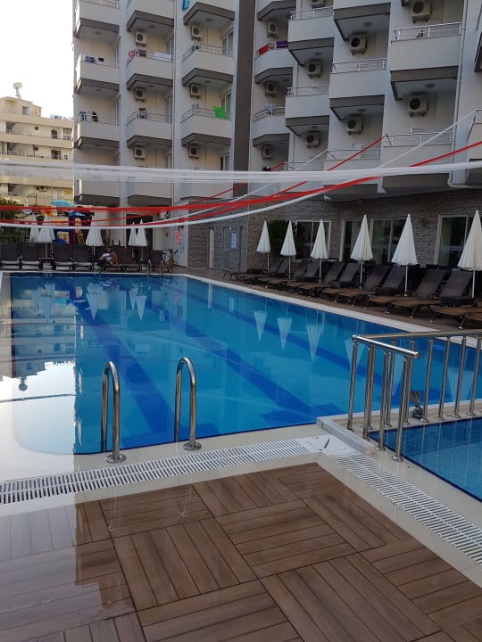 Pool Grand Atilla Hotel
