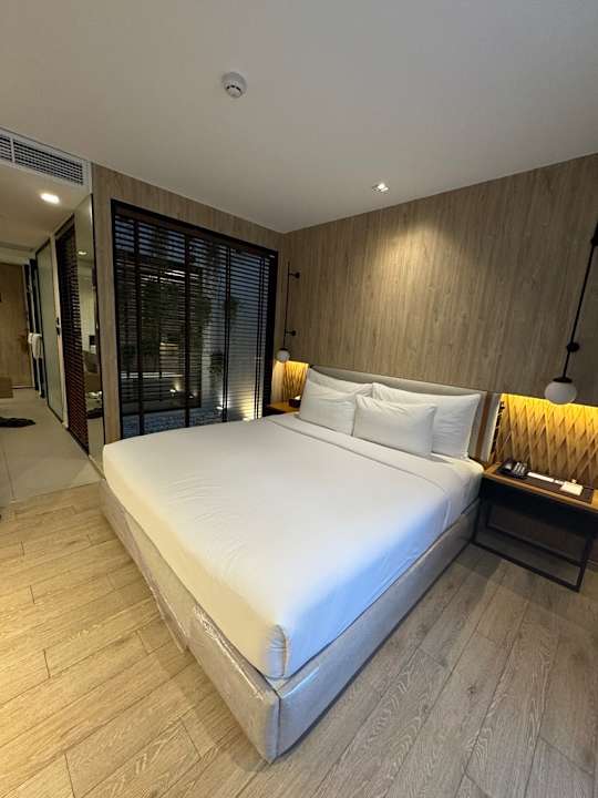 Zimmer Craftsman Bangkok