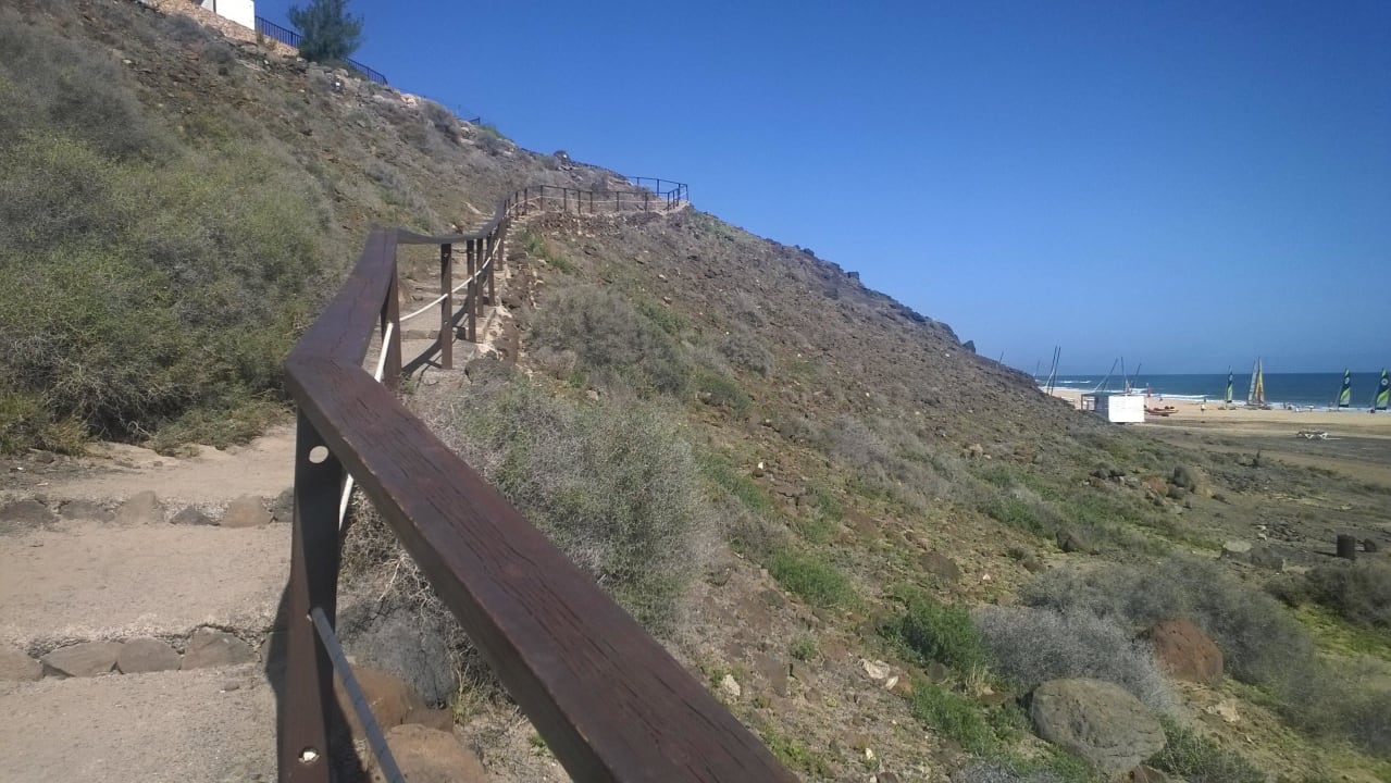 Treppe vom Strand zum Hotel Club Jandia Princess