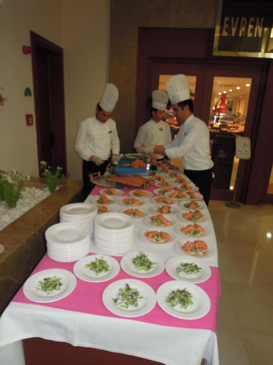 Seelachs Sunis Evren Beach Resort Hotel & Spa