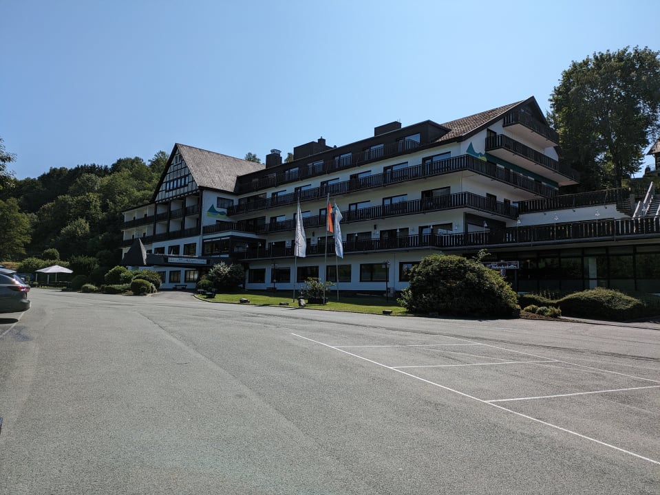 Außenansicht Sauerland Alpin Hotel