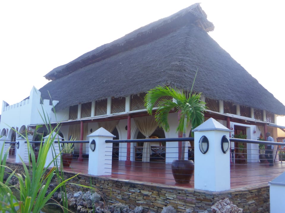Das Hauprestaurant Royal Zanzibar Beach Resort