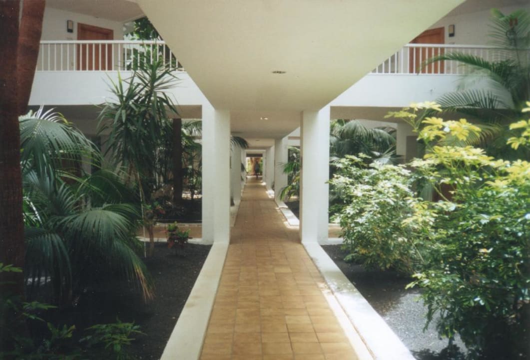 Zu den Hotelzimmern Hotel Riu Paraiso Lanzarote