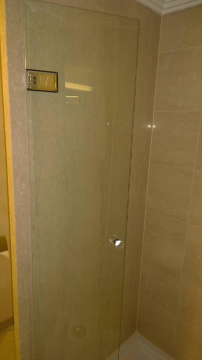 Dusche Neuhaus Zillertal Resort