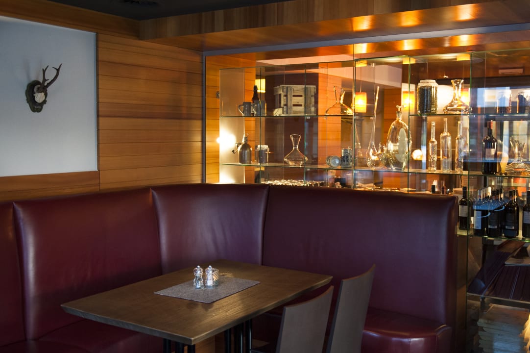 Gastro Auhof Wirtshaus & Suiten