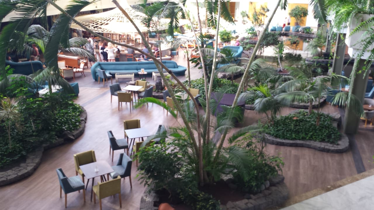 Lobby Hotel Grand Teguise Playa