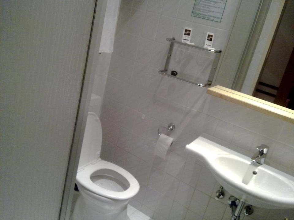 Ванна Apartments Shermin