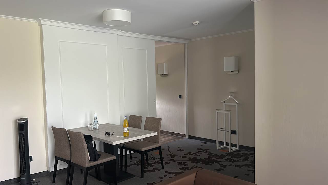 Zimmer MASEVEN Stuttgart SI-Centrum