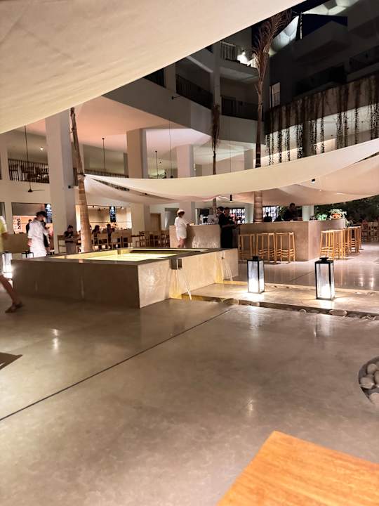 Gastro Serry Beach Resort