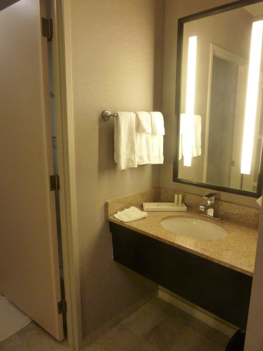 Zimmer Hotel Courtyard by Marriott Manhattan Midtown East