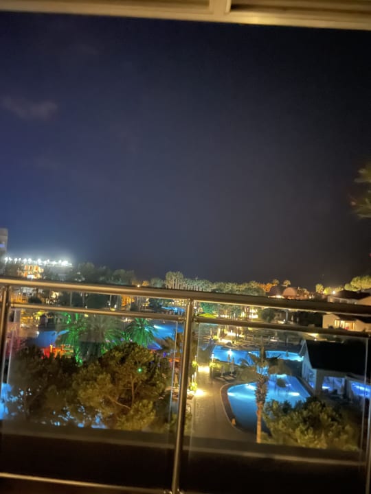 Ausblick Arum Barut Collection
