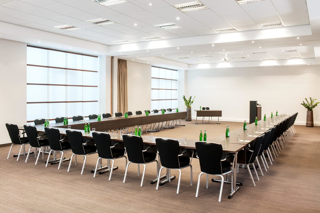 Meeting room NH Collection Berlin Mitte am Checkpoint Charlie