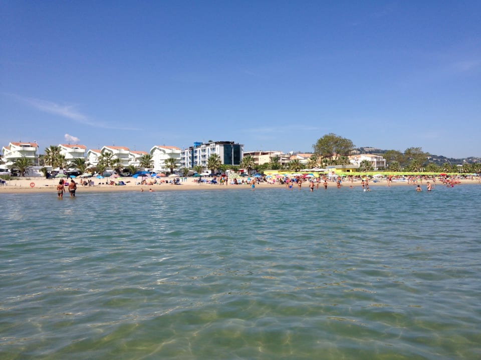 Strand Hotel Ambassador