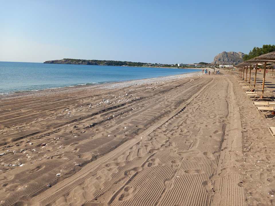 Strand Asterias Beach Resort