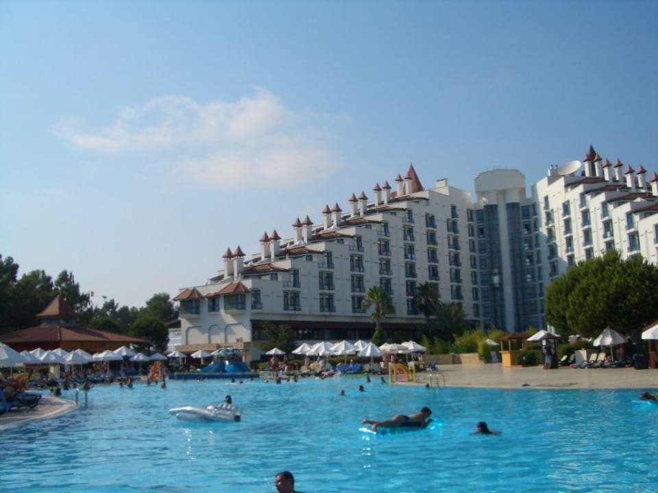 Pool Green Max Hotel