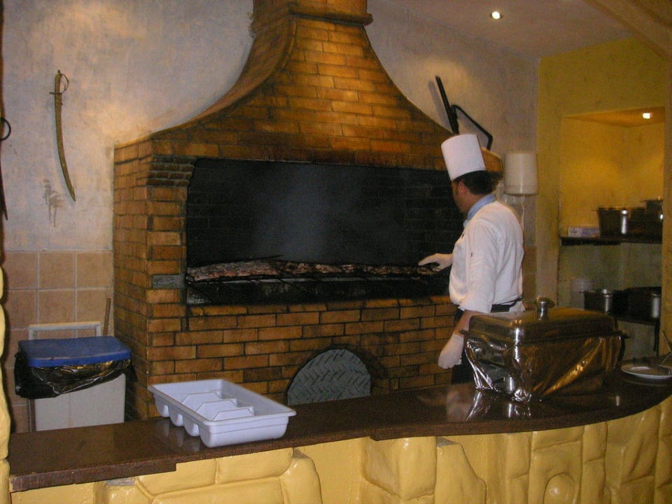 Barbecue Pickalbatros Alf Leila Wa Leila Resort - Neverland Hurghada