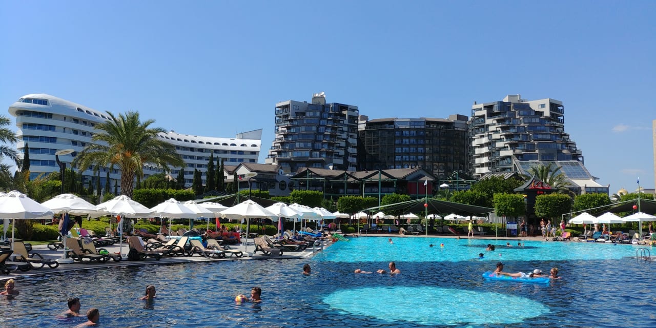 Außenansicht Limak Lara Deluxe Hotel & Resort