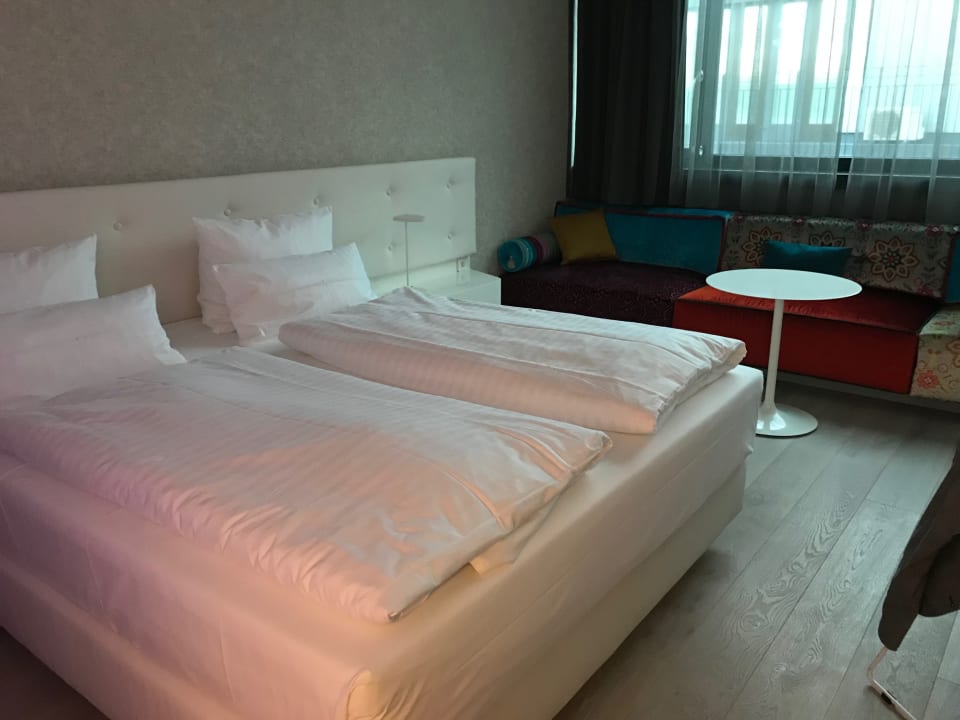 Zimmer Jaz in the City Stuttgart