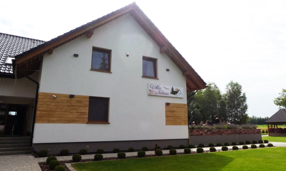 Außenansicht Villa Natura Zator Przeciszów