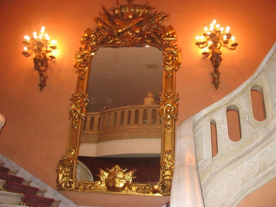 Treppenhaus Palast Cairo Marriott Hotel & Omar Khayyam Casino