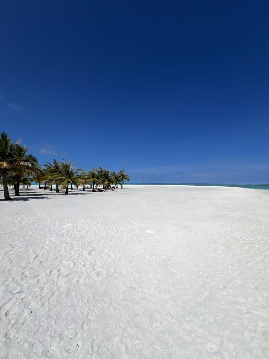 Strand Meeru Maldives Resort Island
